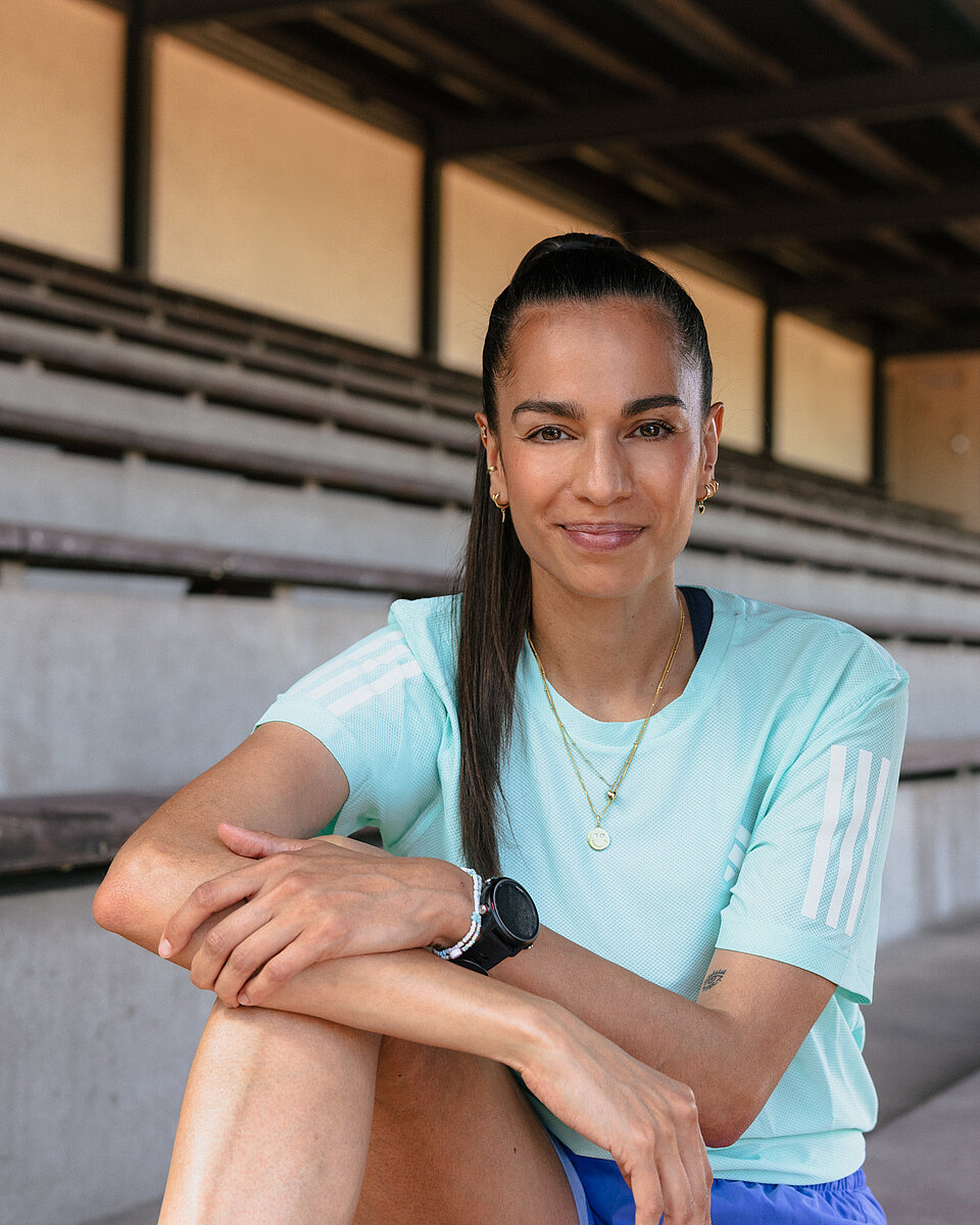 JOURNEY OF JOY BMW BERLIN-MARATHON: Where it all began: Jenny at the Mommsenstadion @ SCC EVENTS / Robin Wemmer